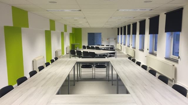 Lắp Đặt Máy Bơn Hồ Chí Minh - Khắc Phục Sự Cố Rỉ Nước - Phục Vụ Tại Nhà 24/7
